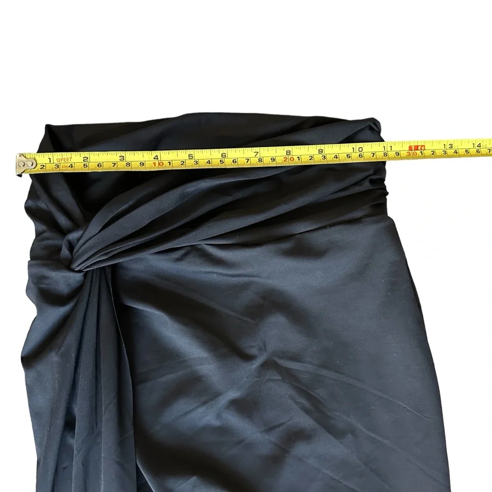 SKIMS Black Twist Front Swim Sarong